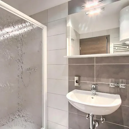 Tatil Evi Old School House Basici