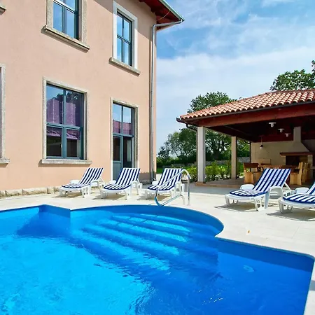 Tatil Evi Old School House