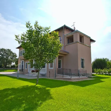 Old School House Basici